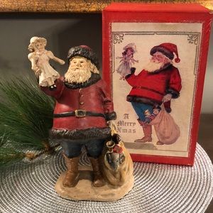 Department 56 Vintage Clothique Santa w/ Matching Box
